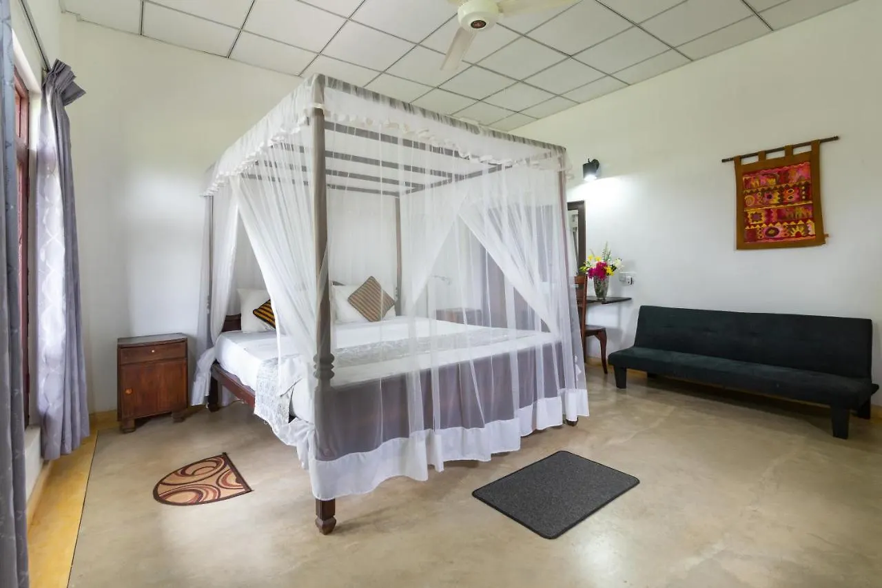 The Hideout Sigiriya Villa